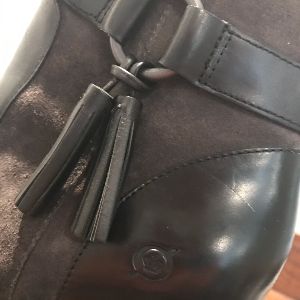 Beautiful Bootie❤️ - Picture 2 of 6